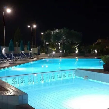 Katina Aparthotel *